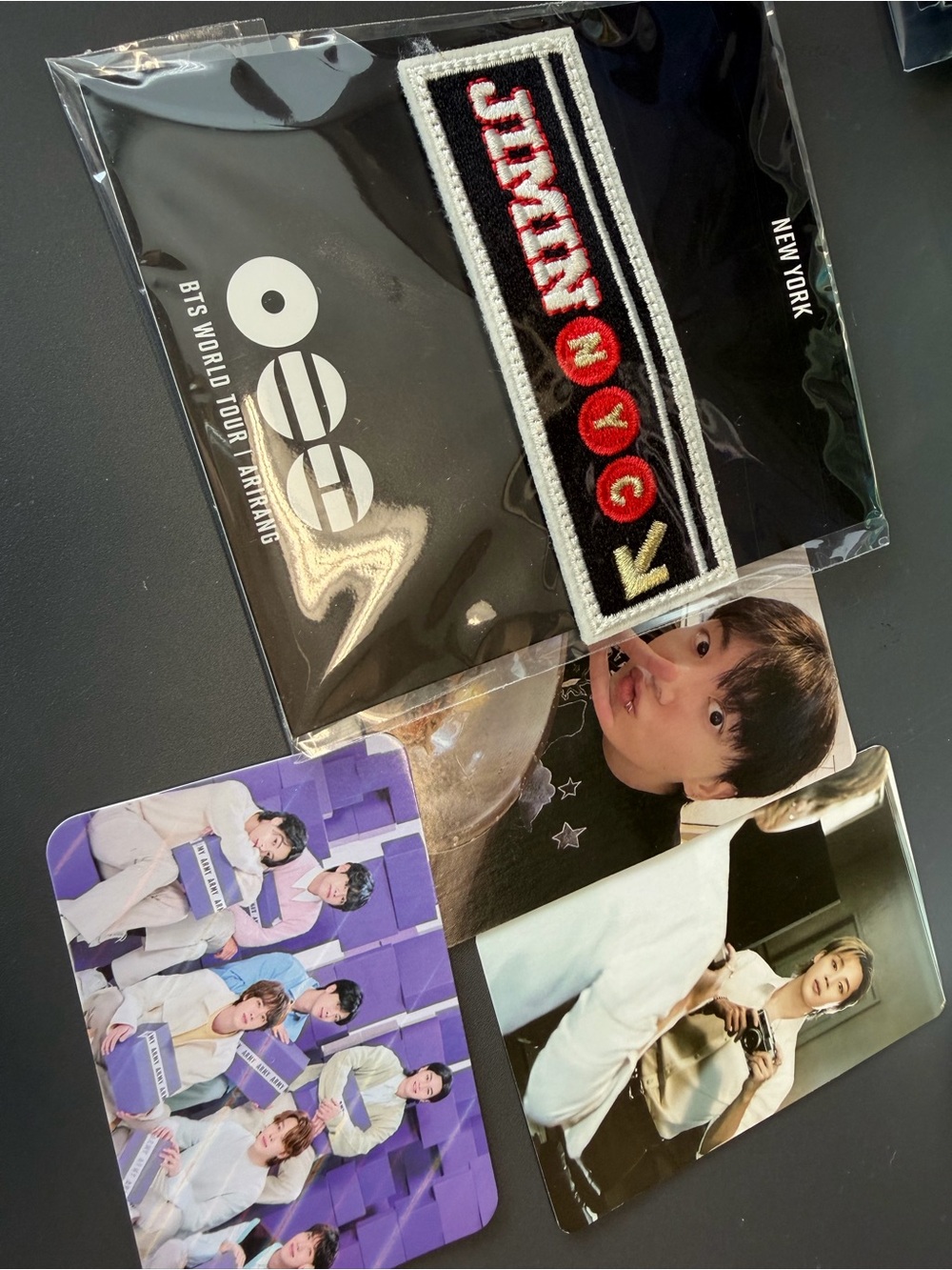 BTS World Tour NYC exclusive arirang pin / patch for JIMIN with photocards